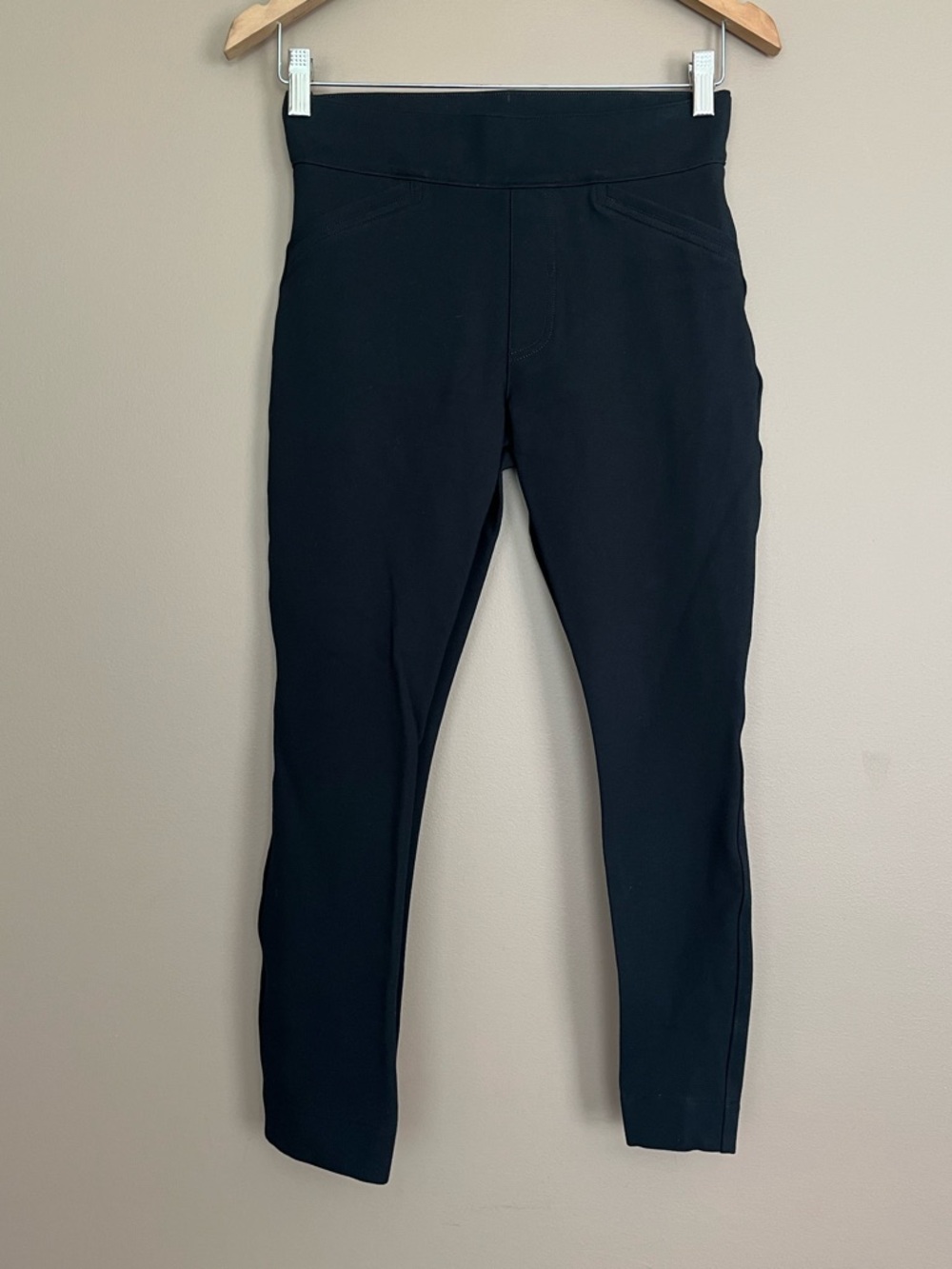 {SPANX} The Perfect Pant Ponte Knit Skinny Ankle in Black - Womens Small